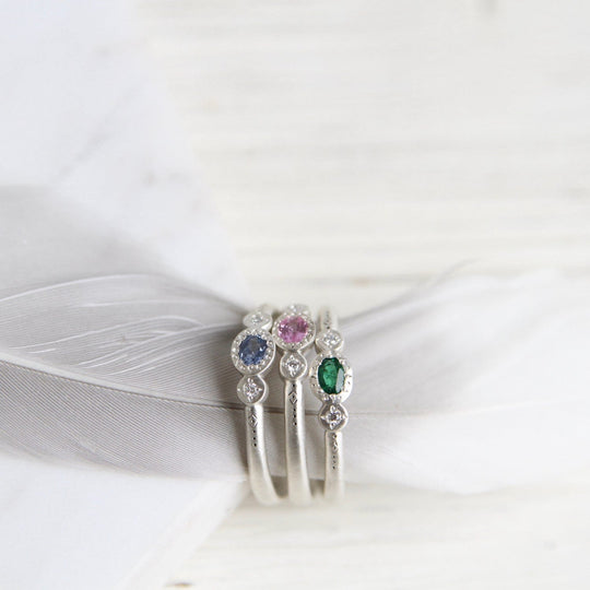 Oval & Round Charm Ring in Emerald