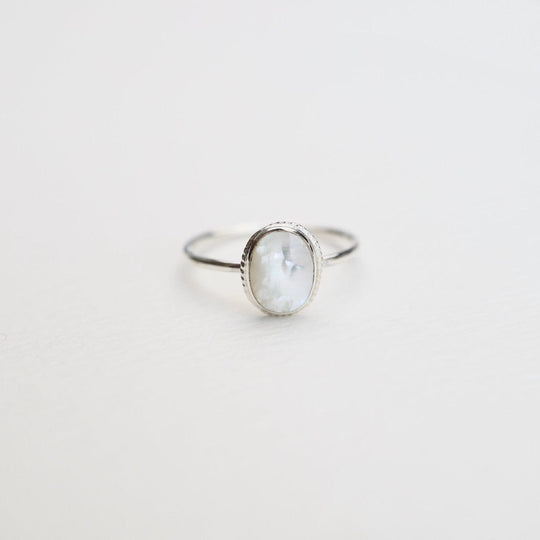 RNG Small Oval Mother of Pearl Silver Ring